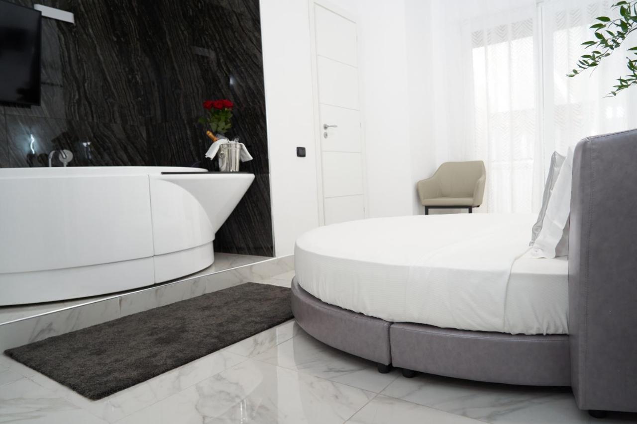 Gregorio VII Luxury Suites San Damaso Rome Bagian luar foto