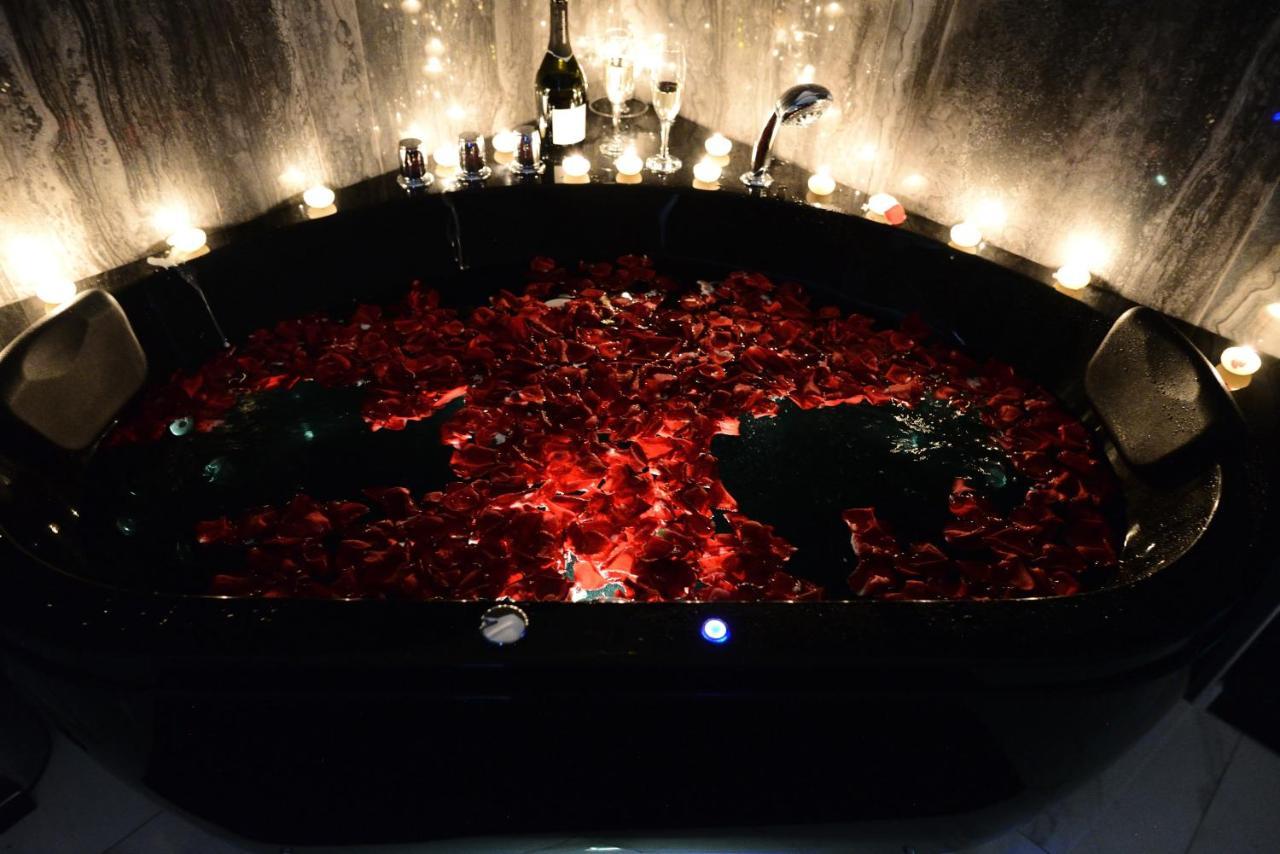 Gregorio VII Luxury Suites San Damaso Rome Bagian luar foto