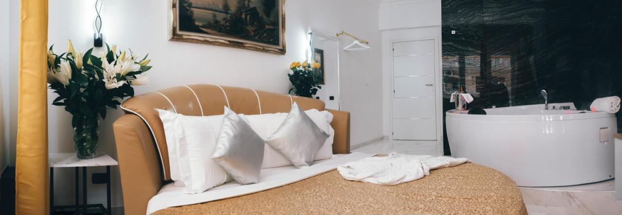 Gregorio VII Luxury Suites San Damaso Rome Bagian luar foto