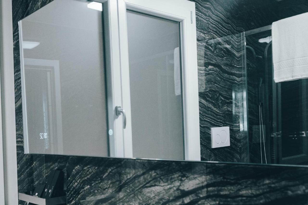 Gregorio VII Luxury Suites San Damaso Rome Bagian luar foto