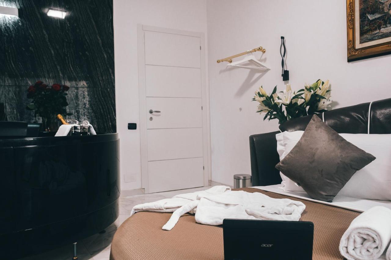 Gregorio VII Luxury Suites San Damaso Rome Bagian luar foto